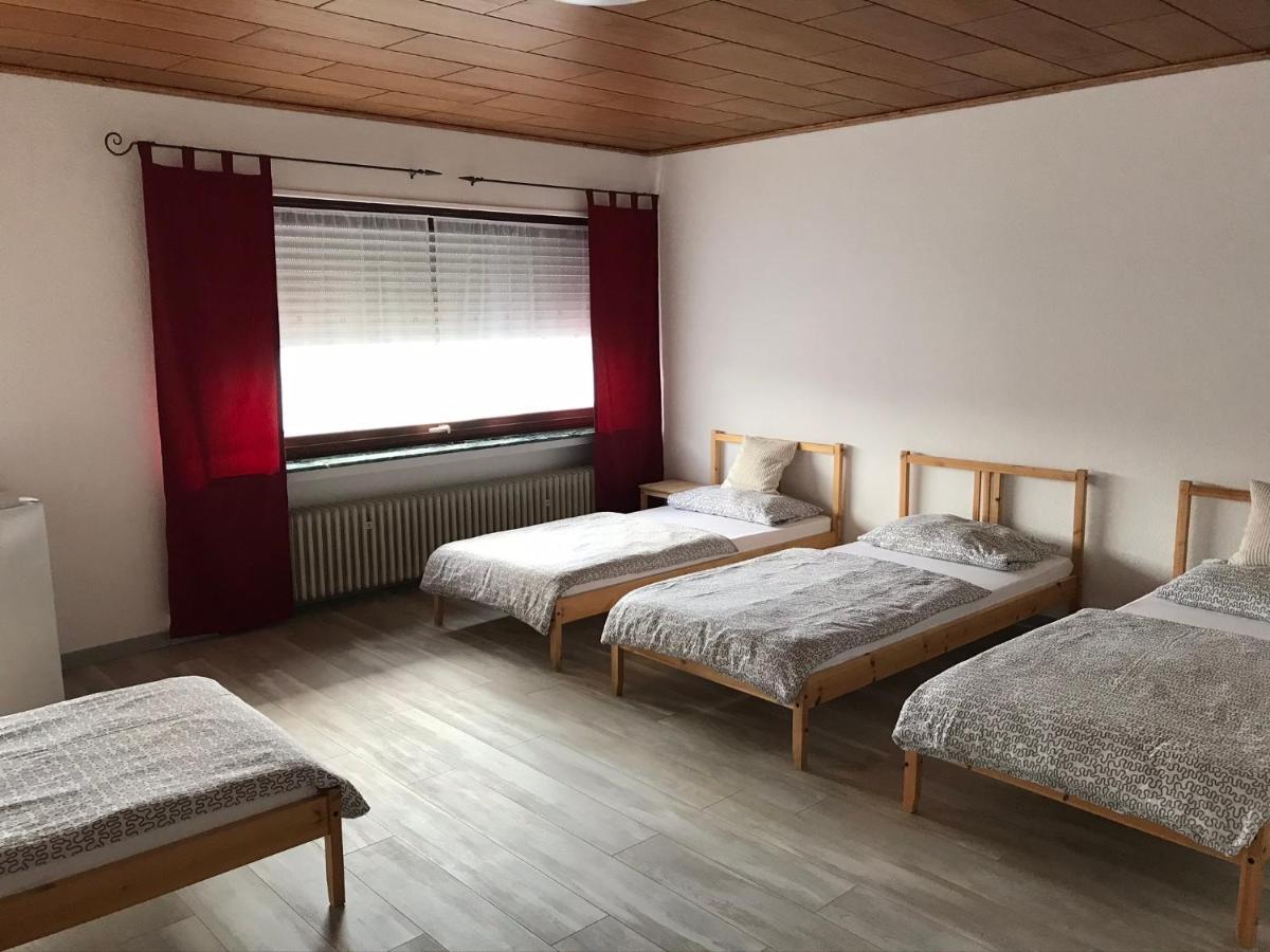 Gaestehaus Zur Schmiede Burghaun Eksteriør bilde